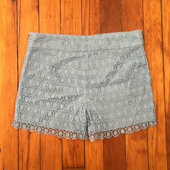 Lace shorts - Picture 2 of 3